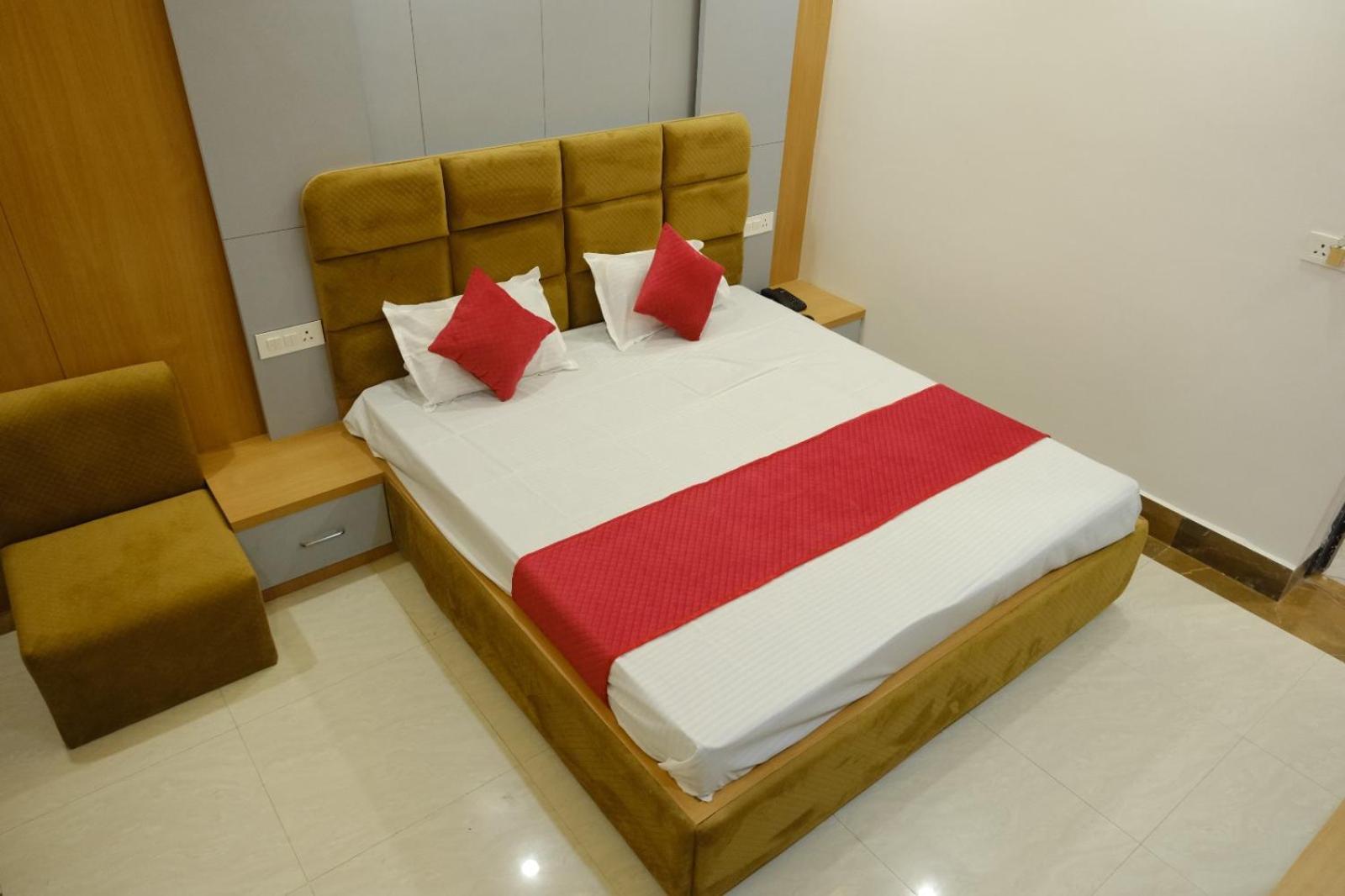 Hotel Golden Continental 德奥加尔 外观 照片