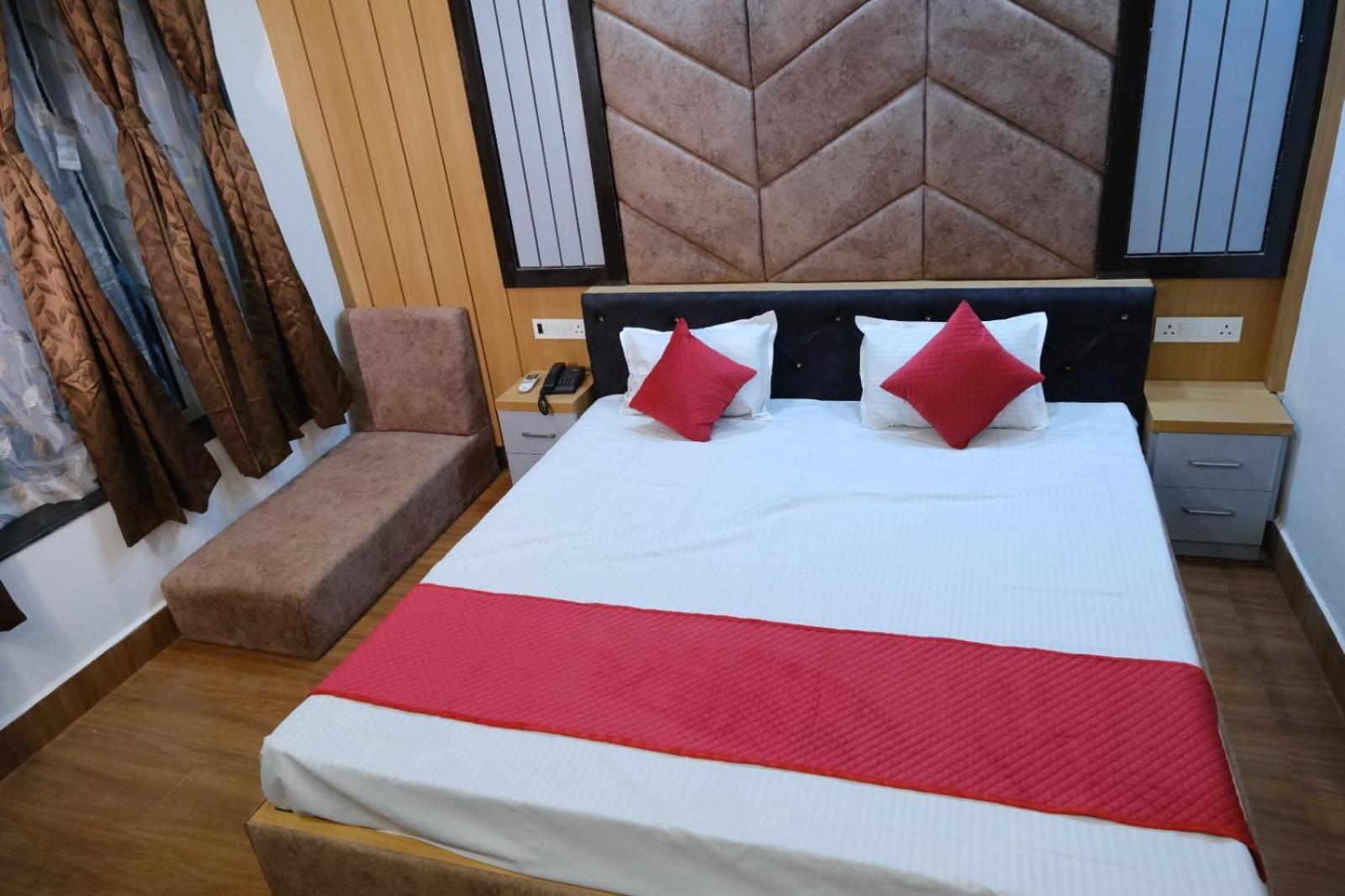 Hotel Golden Continental 德奥加尔 外观 照片