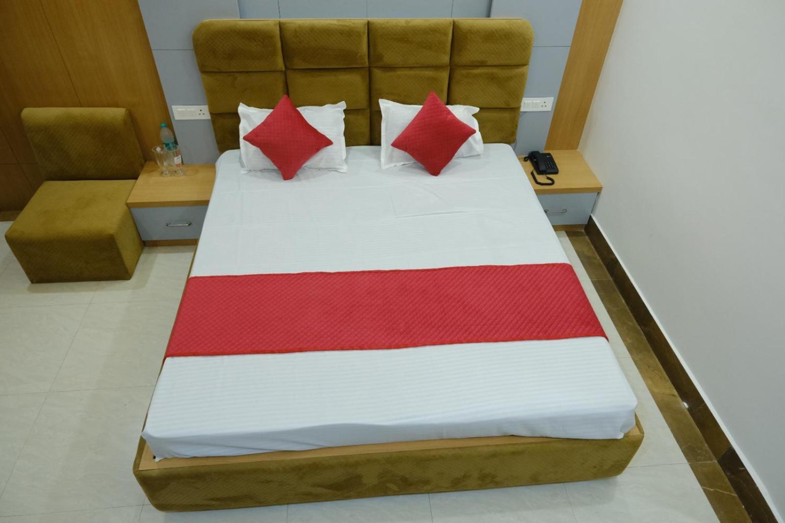 Hotel Golden Continental 德奥加尔 外观 照片