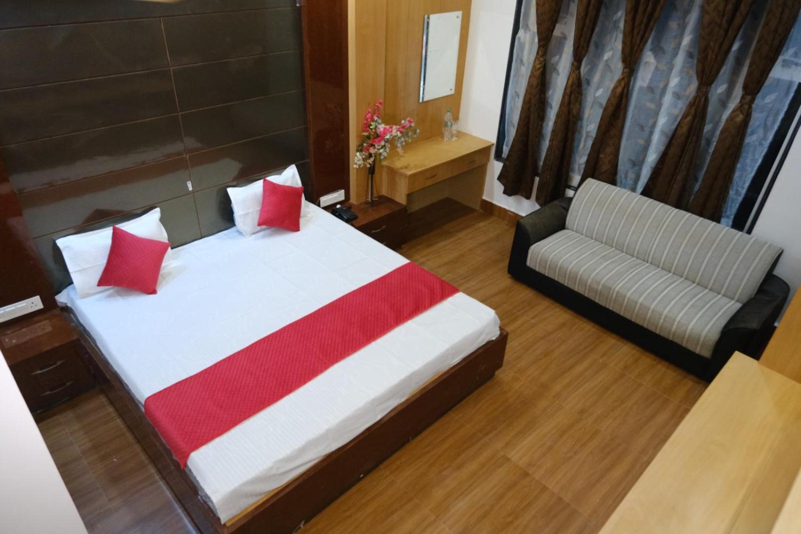 Hotel Golden Continental 德奥加尔 外观 照片