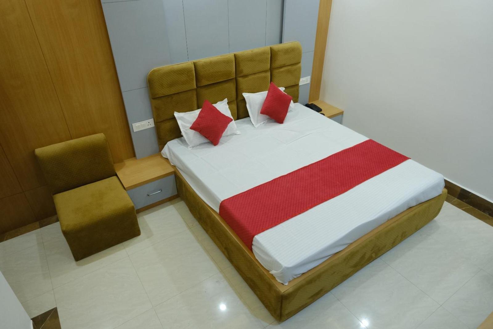 Hotel Golden Continental 德奥加尔 外观 照片